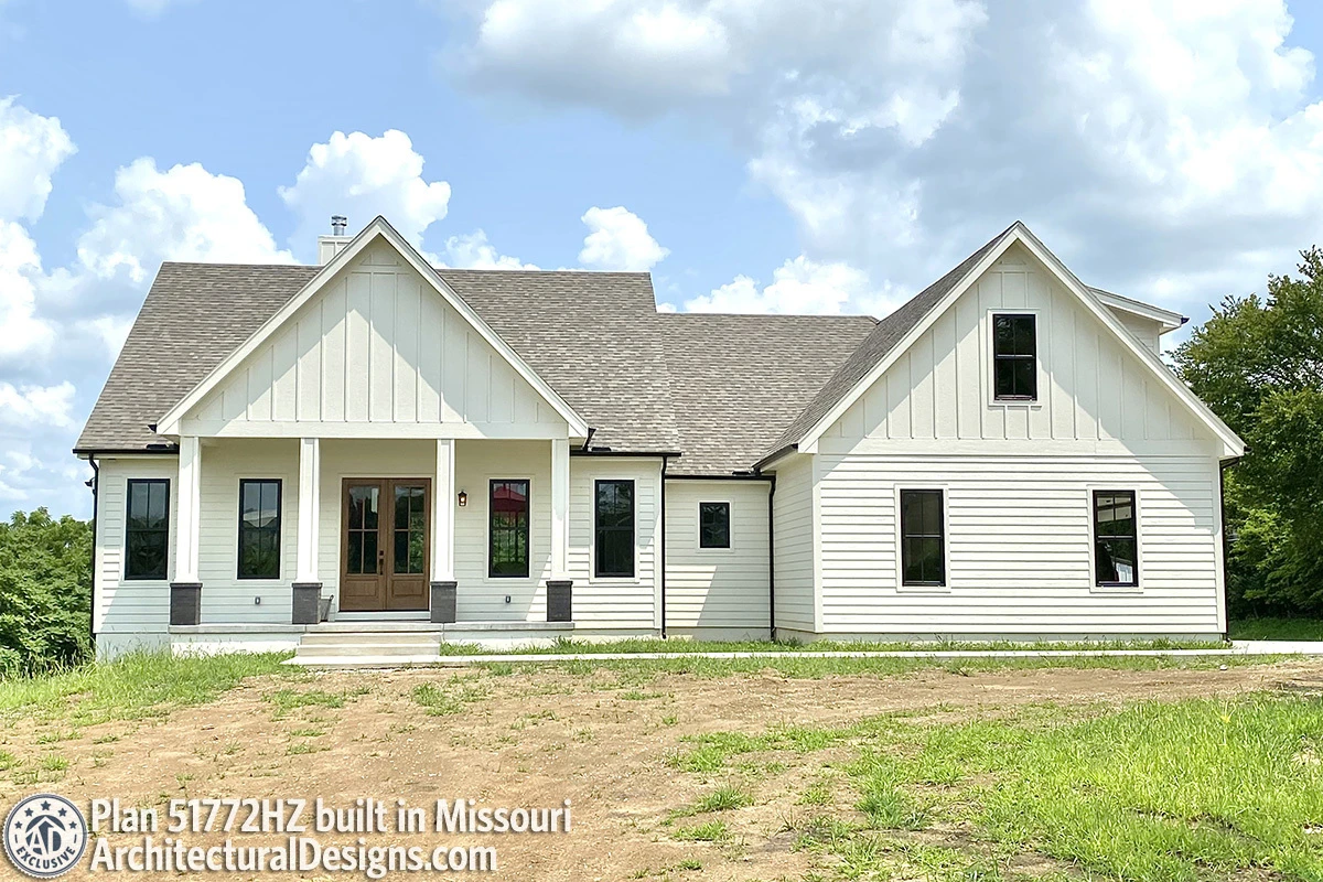 The vaulted side room is seen along with the beautiful frame posts with aesthetic framed windows.