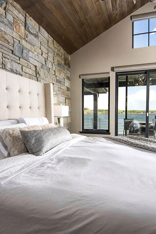 A large horizontal windows with a view of the scenery