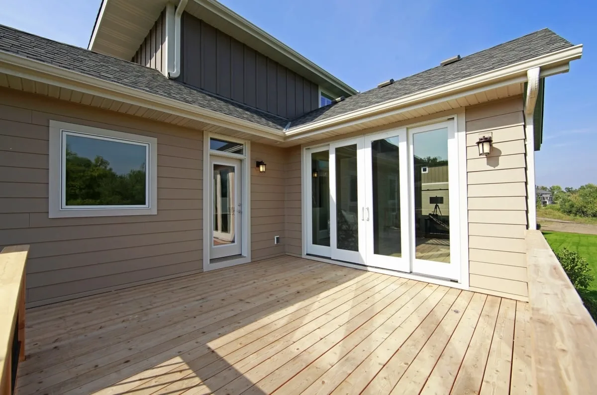 The deck area is in a bright wood accent layout.